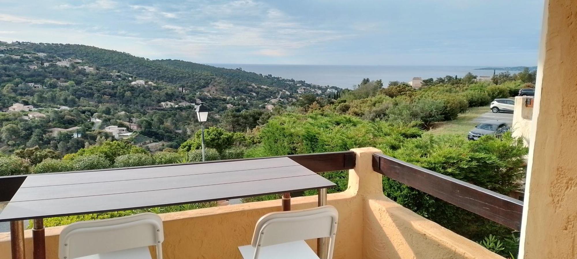 Haut De Mazet Vue Mer Et Piscine Partagee Appartement Roquebrune-sur-Argens Buitenkant foto